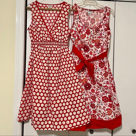 Motherhood Maternity Dresses & Skirts - Bundle of 2 Motherhood Maternity Summer Dresses! Medium. Floral, Polka Dot.